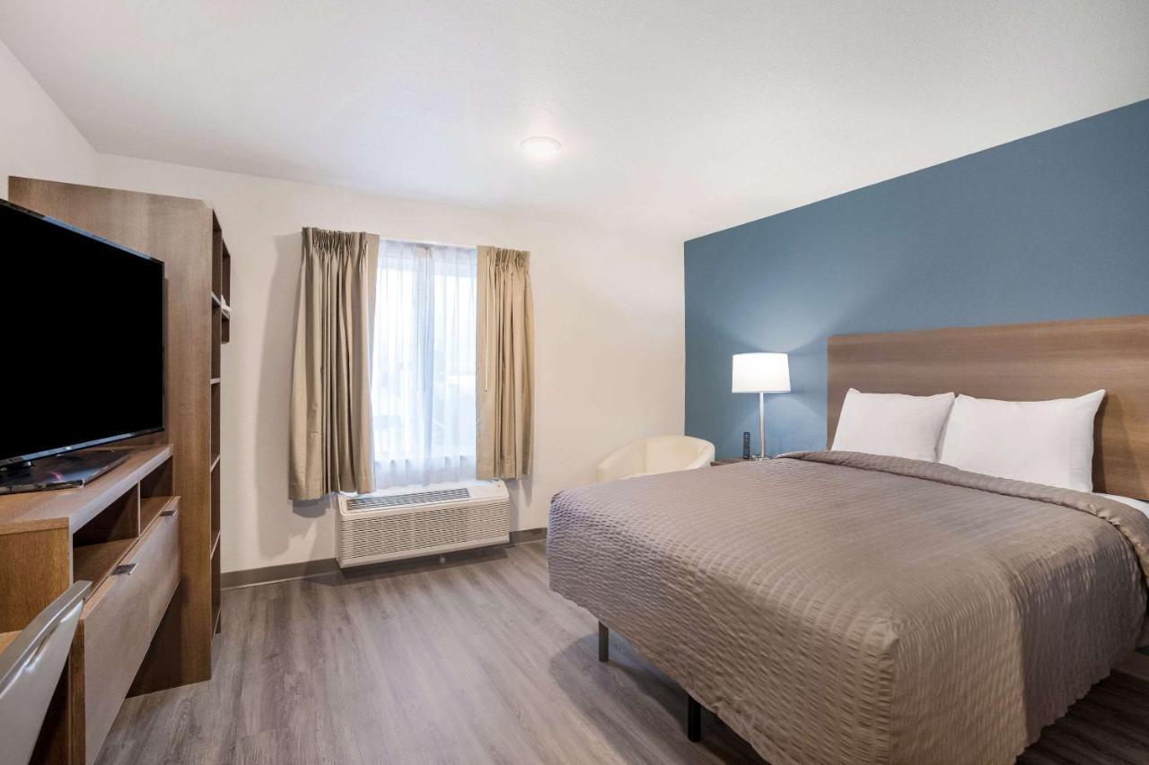 Woodspring Suites Detroit Madison Heights Exterior photo